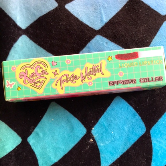 🆕SEALED!Kim Chi BeautyXTrixie Mattel BFF4Eva Lipstick Collab “Red Fantasy”💄 - Picture 13 of 16